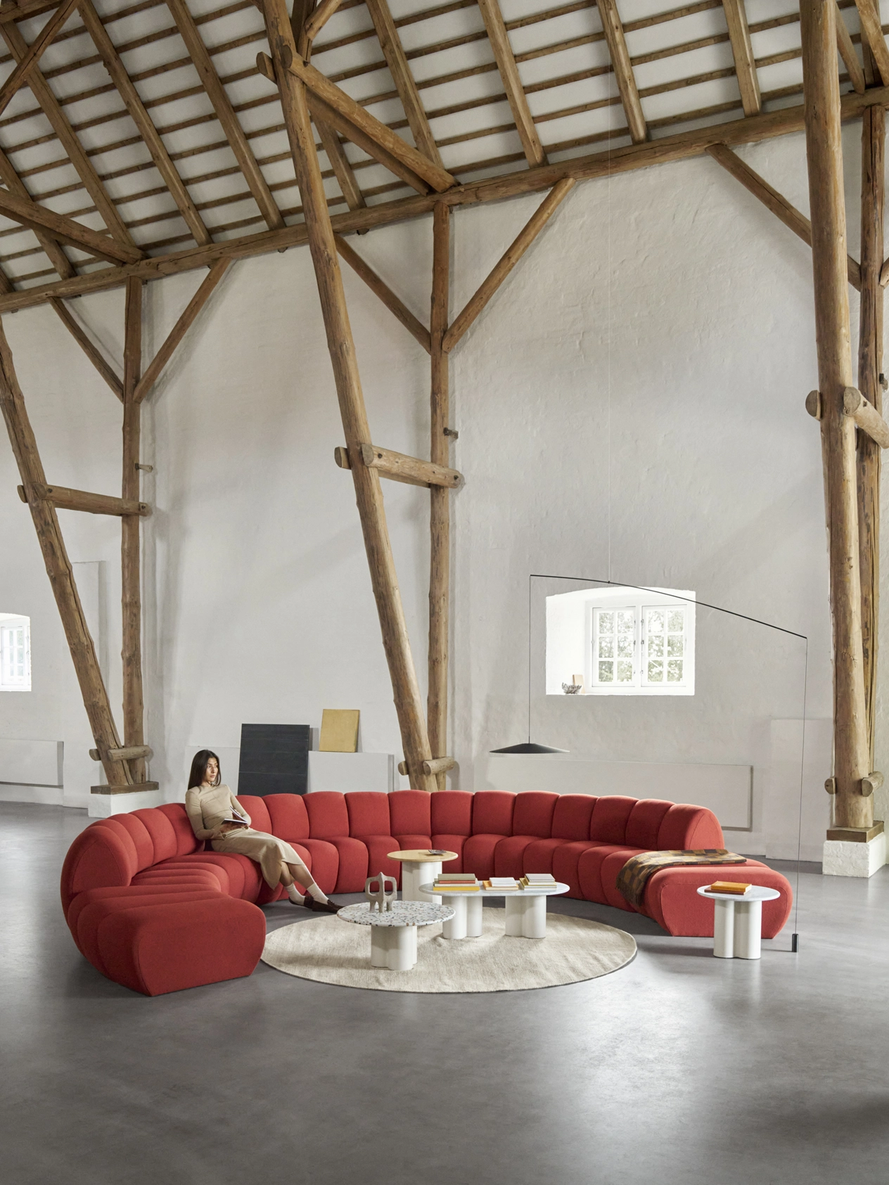 Aura_Modular_Lounge_Sofa_family_05