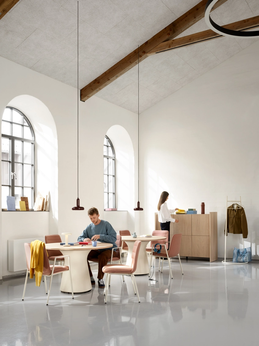 Sula_Credenza_family_02